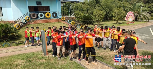 三一重卡“开拓者”营销训练营圆满结束